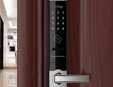 西盟24小时上门开锁公司